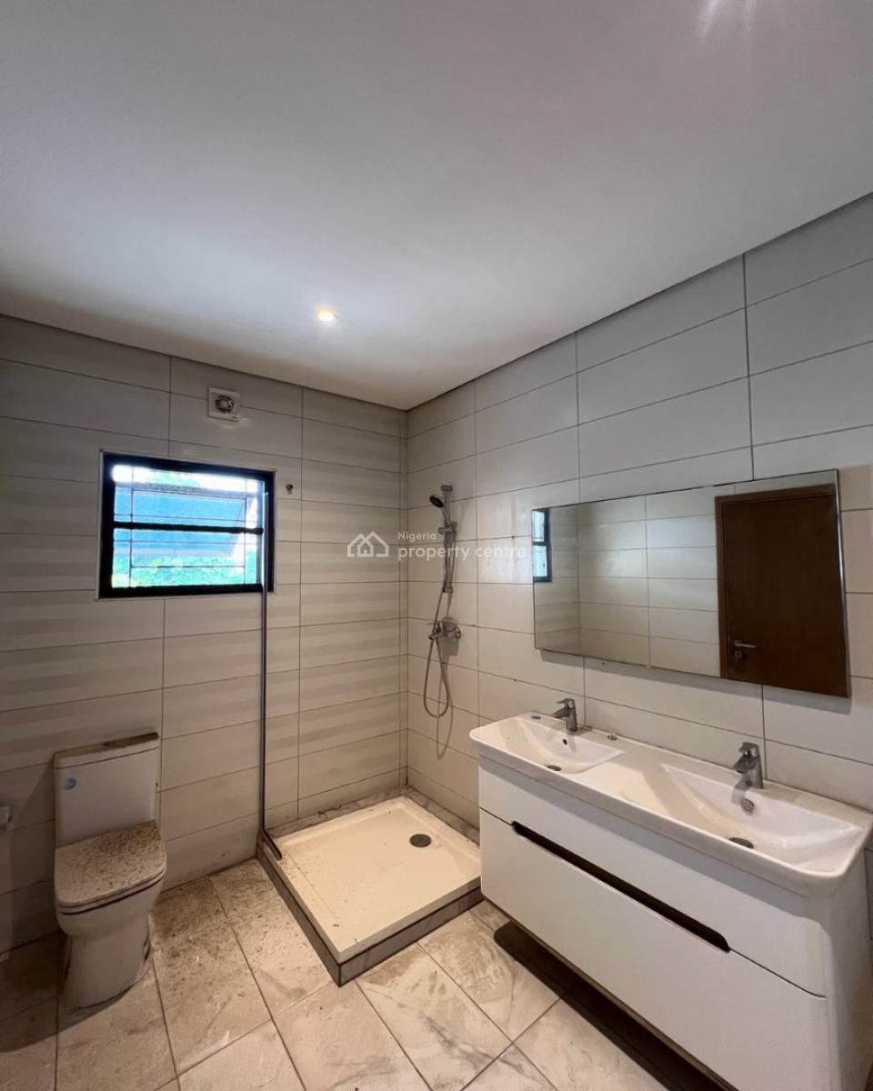 Spacious 4 Bedroom Terrace with a Bq, Lekki Phase 1, Lekki, Lagos, House for Rent