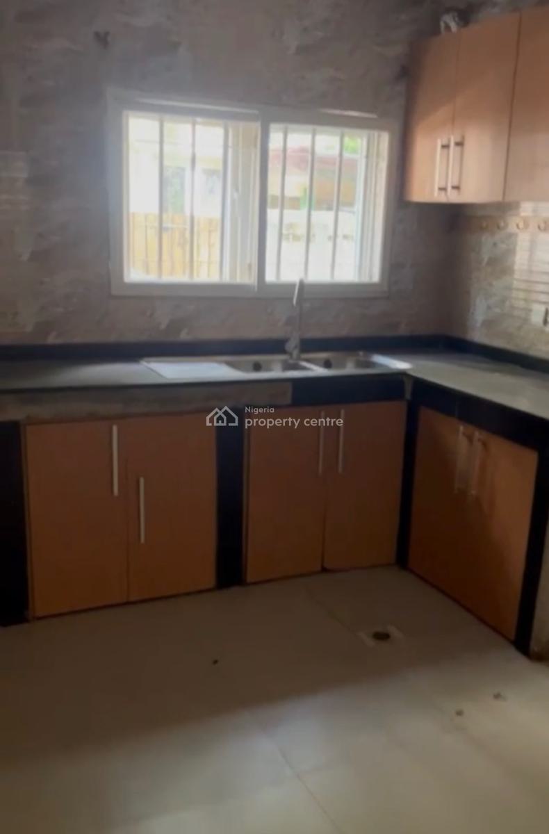 Luxurious 5-bedroom Fully Detached House in Lifecamp, Opp Godab Estate, Life Camp, Abuja, Detached Duplex for Sale