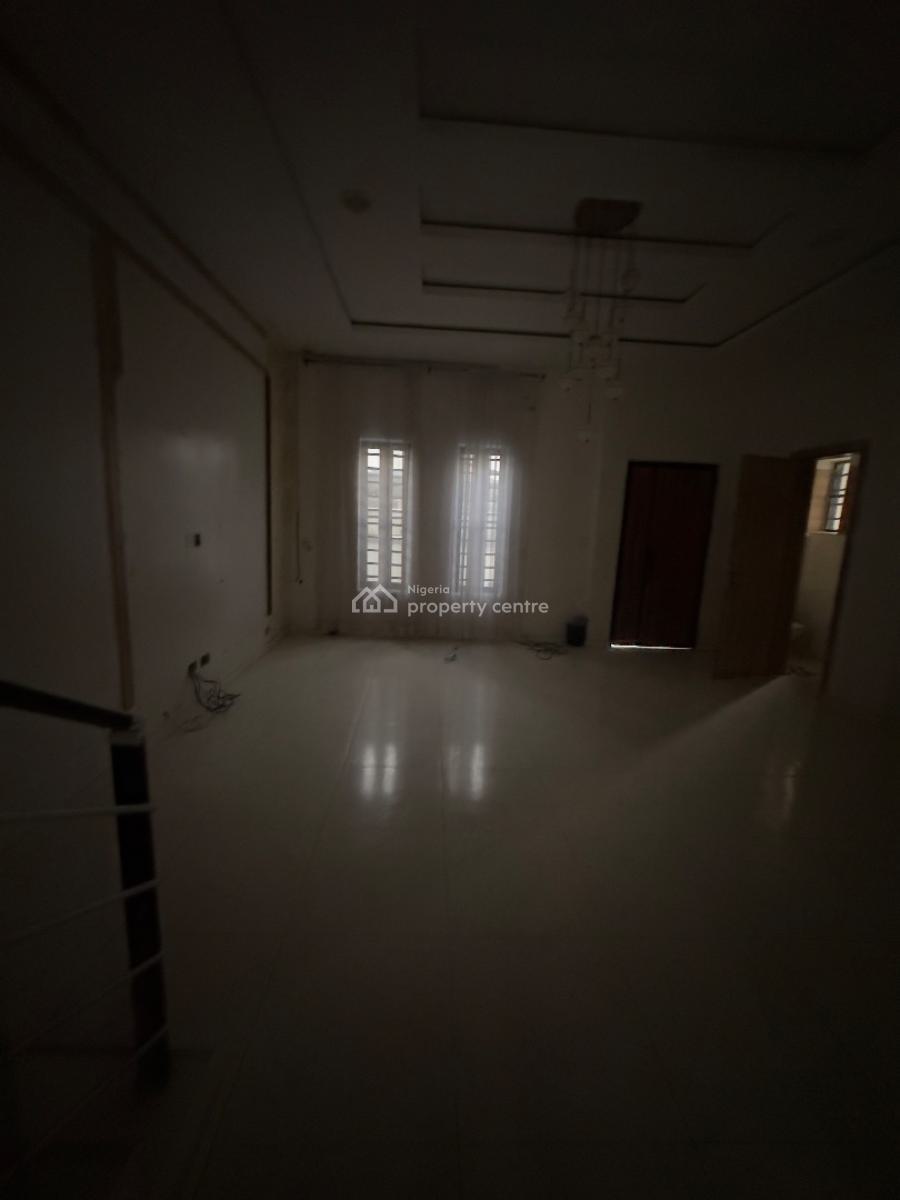 Spacious 4 Bedroom Semi Detached with Bq, Orchid, Lekki Phase 2, Lekki, Lagos, Semi-detached Duplex for Rent
