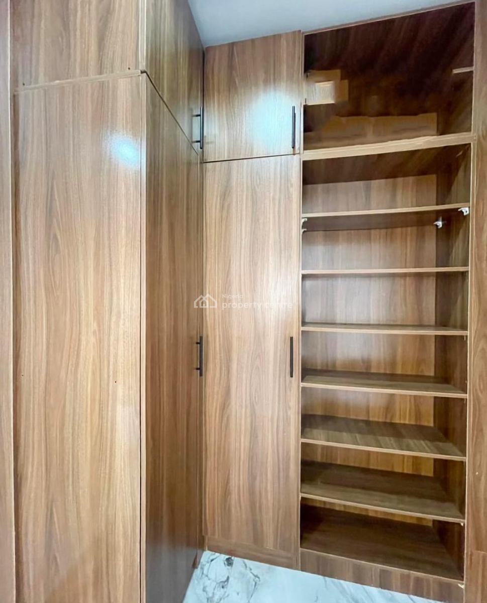 Exquisite 3 Bedroom Apartment, Ikate, Lekki Phase 1, Lekki, Lagos, Flat / Apartment for Rent