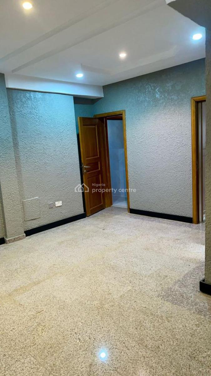 Lovely 3 Bedroom Maisonette with a Bq, Ikoyi, Lagos, Flat / Apartment for Rent