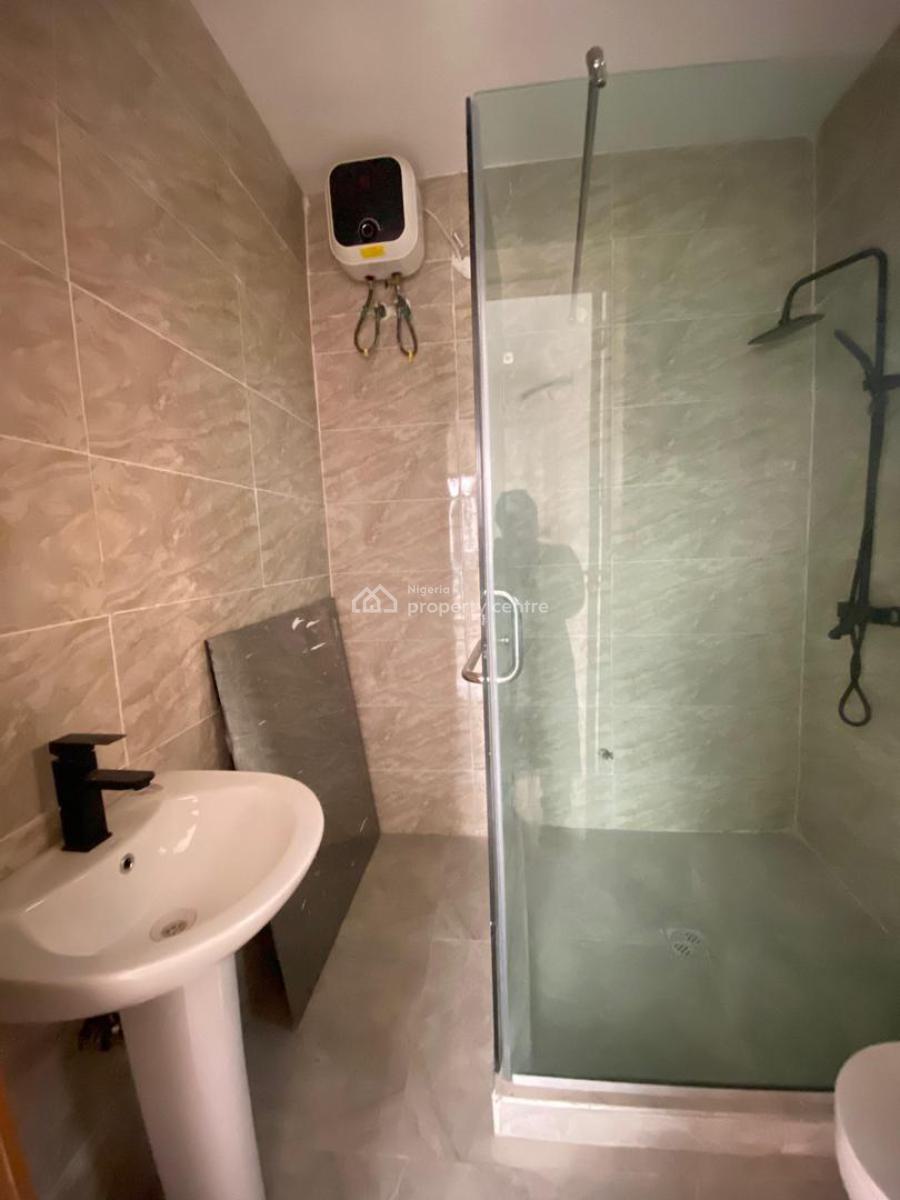 Spacious 3 Bedroom Serviced Apartment, Ikate, Lekki, Lagos, Flat / Apartment for Sale