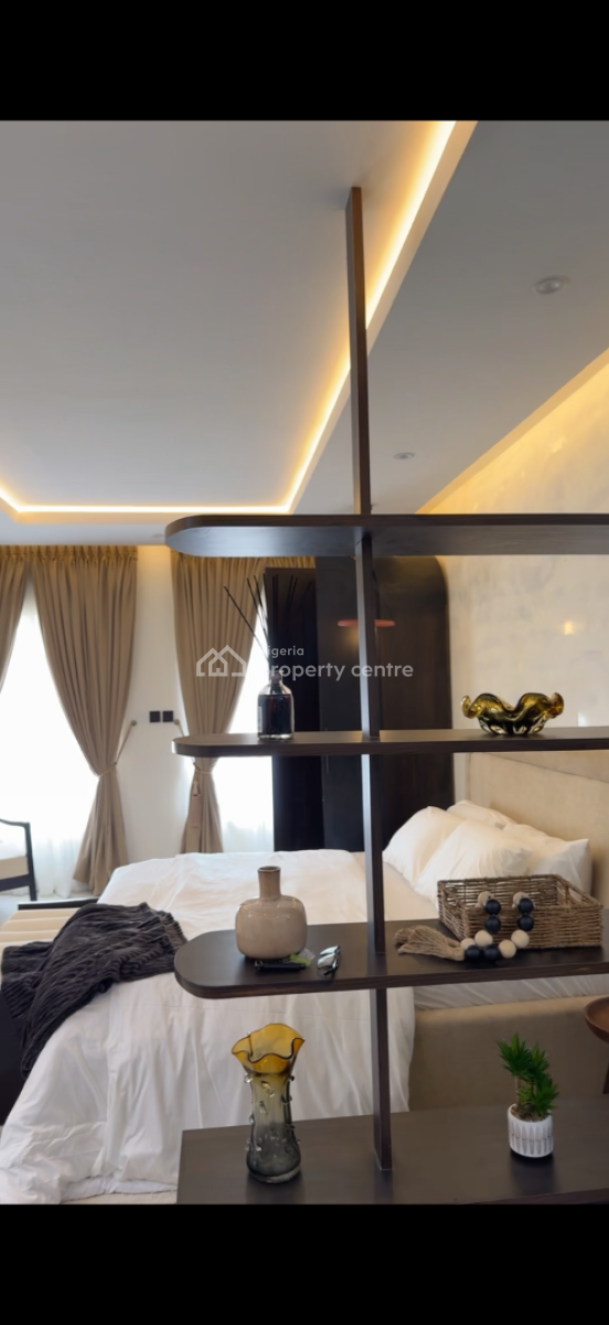 Fully Furnished Spacious Luxury Studio Apartment, Off Freedom Way, Lekki Phase 1, Lekki, Lagos, Flat / Apartment for Sale