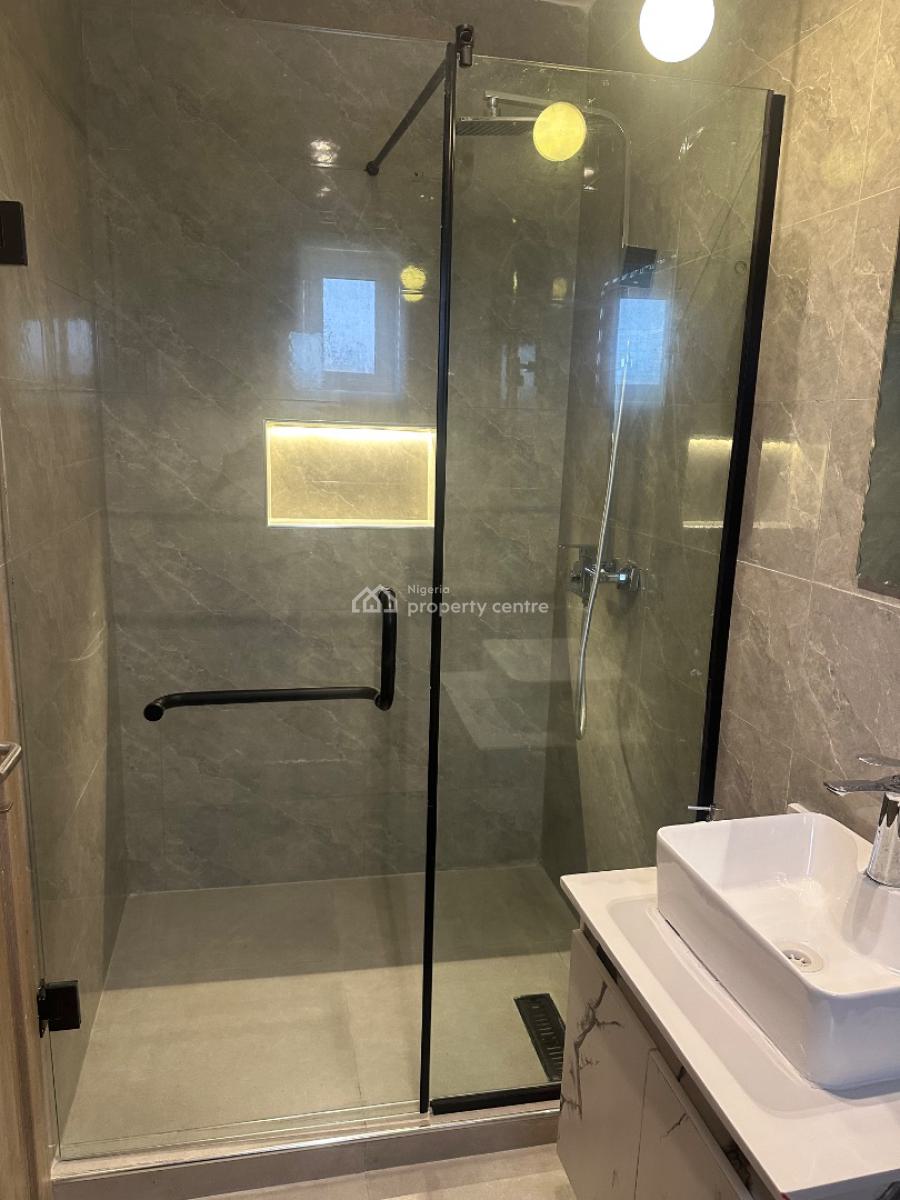 Fully Furnished Spacious Luxury Studio Apartment, Off Freedom Way, Lekki Phase 1, Lekki, Lagos, Flat / Apartment for Sale