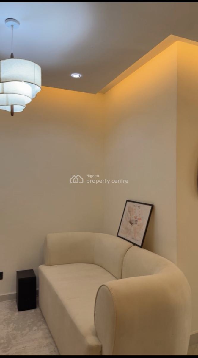 Fully Furnished Spacious Luxury Studio Apartment, Off Freedom Way, Lekki Phase 1, Lekki, Lagos, Flat / Apartment for Sale