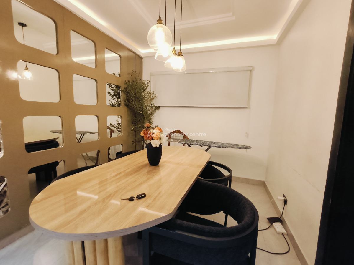 Exquisite 2 Bedroom Apartment, Lekki Phase 1, Lekki Phase 1, Lekki, Lagos, Flat / Apartment Short Let