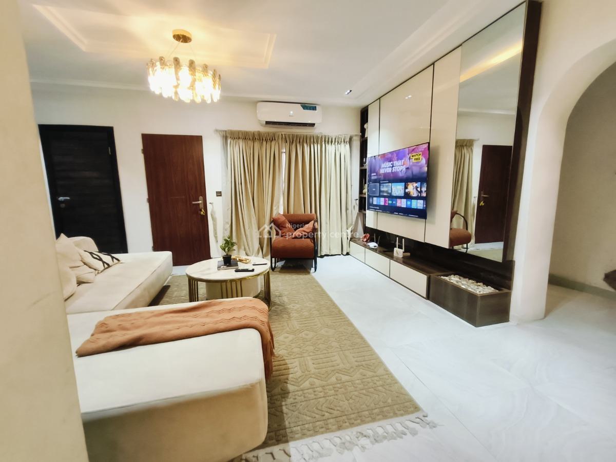 Exquisite 2 Bedroom Apartment, Lekki Phase 1, Lekki Phase 1, Lekki, Lagos, Flat / Apartment Short Let