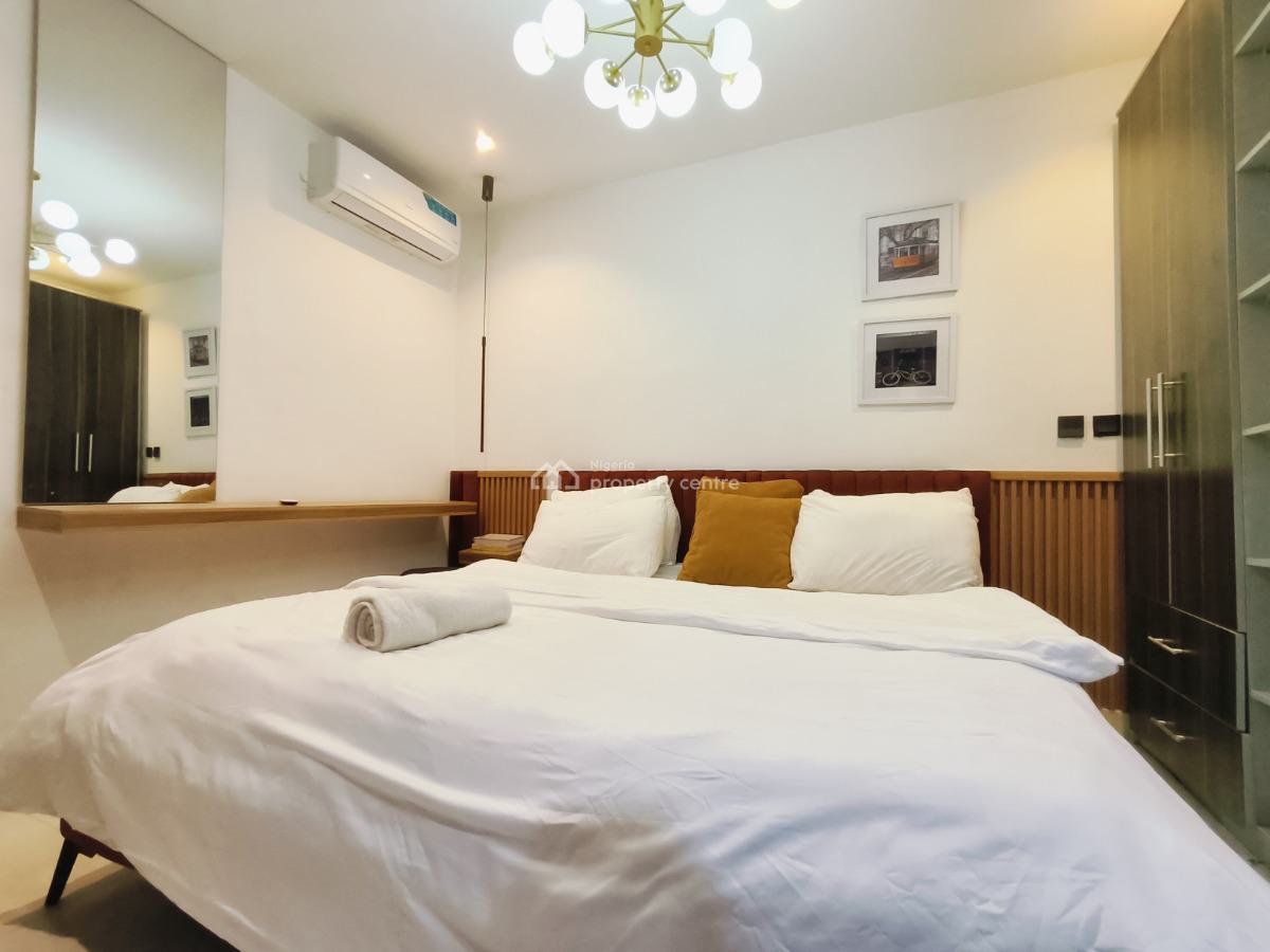 Exquisite 2 Bedroom Apartment, Lekki Phase 1, Lekki Phase 1, Lekki, Lagos, Flat / Apartment Short Let