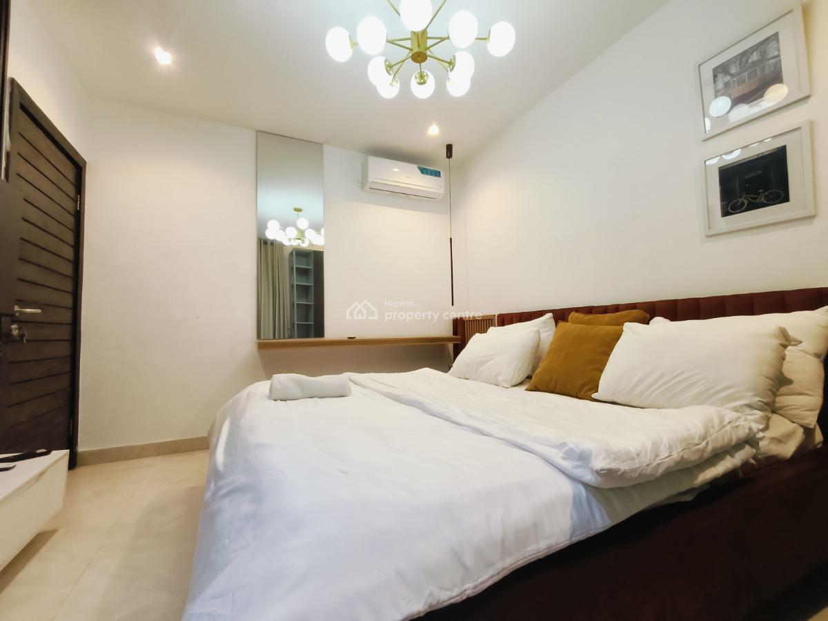 Exquisite 2 Bedroom Apartment, Lekki Phase 1, Lekki Phase 1, Lekki, Lagos, Flat / Apartment Short Let