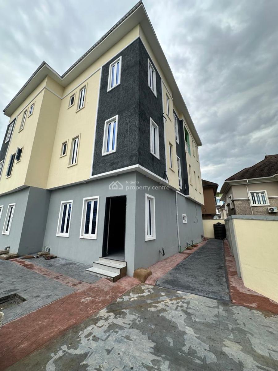 4 Bedroom Semi Detached with a Bq, Maryland, Lagos, Semi-detached Duplex for Sale