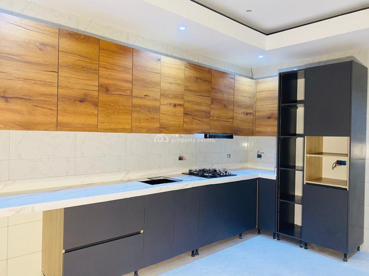 Luxury 3 Bedroom Flat with Excellent Facilities, Off Ajose, Victoria Island (vi), Lagos, Flat / Apartment for Rent