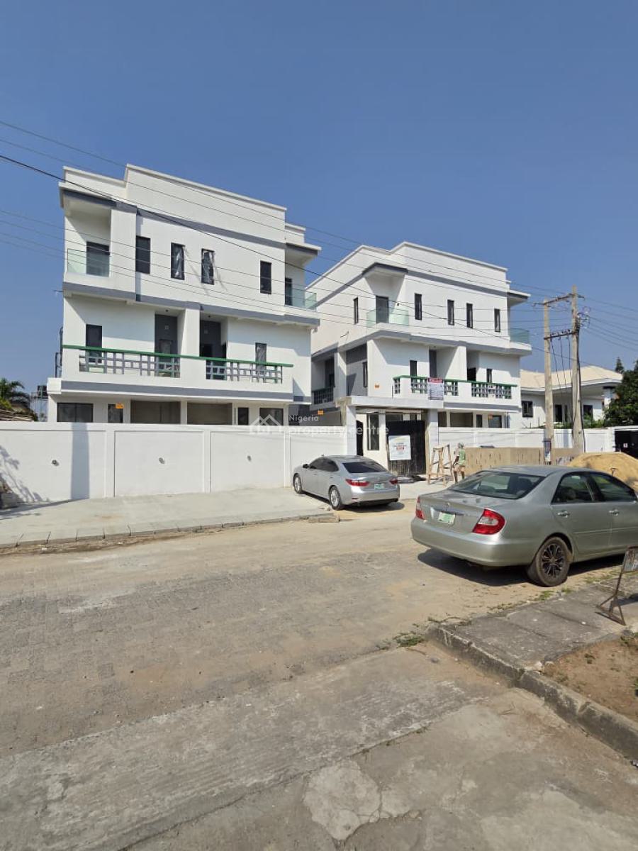 Clean 4 Bedroom Terrace Duplex with Bq, Lekki Phase 1, Lekki, Lagos, Terraced Duplex for Sale