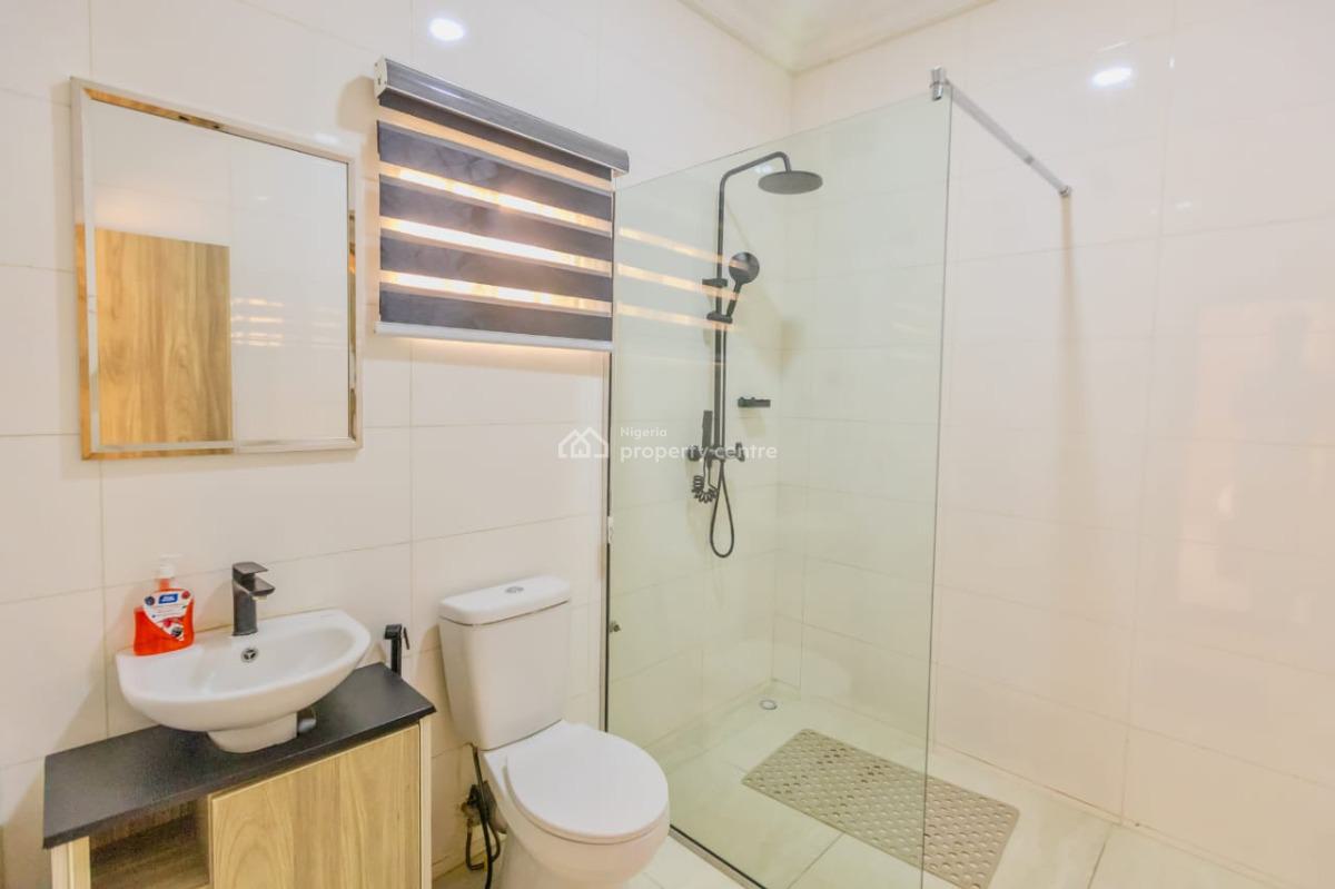 Luxury 2 Bedroom Apartment in Abuja, Bukar Dipcharima Close, Utako, Abuja, Flat / Apartment Short Let