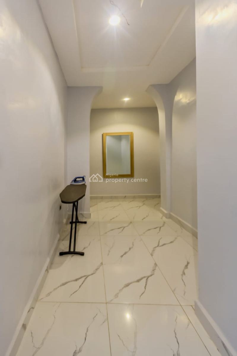 Luxury 2 Bedroom Apartment in Abuja, Bukar Dipcharima Close, Utako, Abuja, Flat / Apartment Short Let