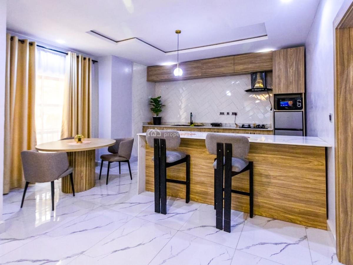 Luxury 2 Bedroom Apartment in Abuja, Bukar Dipcharima Close, Utako, Abuja, Flat / Apartment Short Let