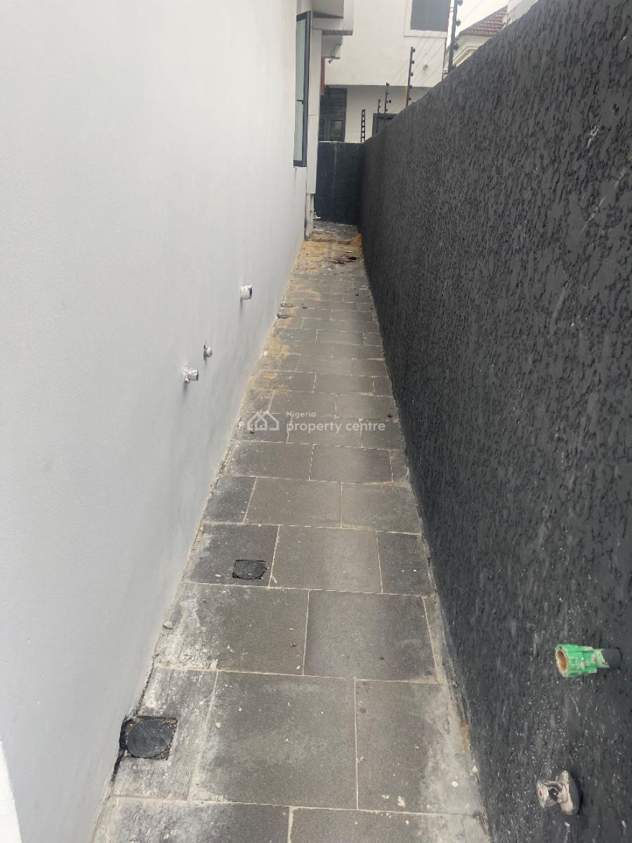 Luxury Brand New 5 Bedrooms Fully Detached Duplex with a Room Bq, Lekki Phase 1, Lekki, Lagos, Detached Duplex for Rent