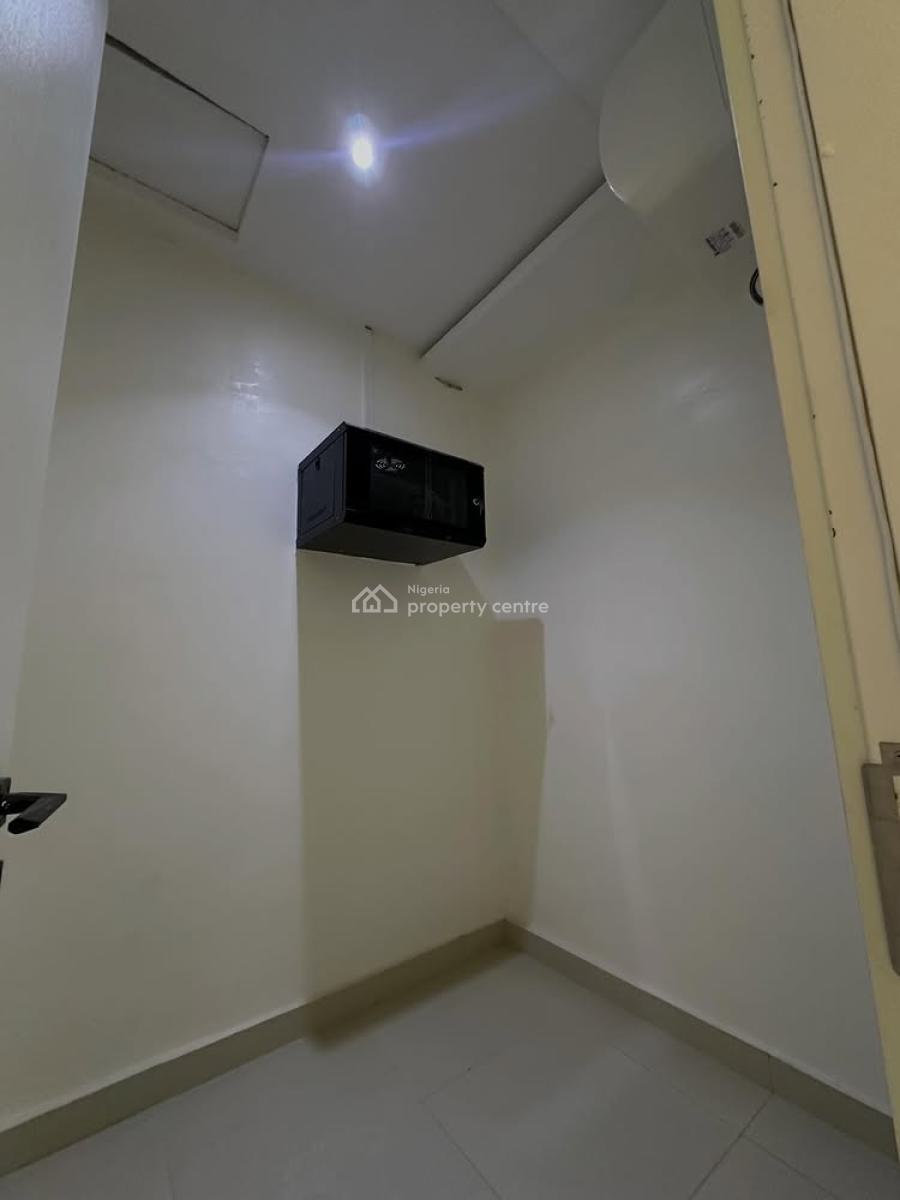 Automated 3 Bedroom Apartment with a Bq, Jahi, Abuja, Block of Flats for Sale