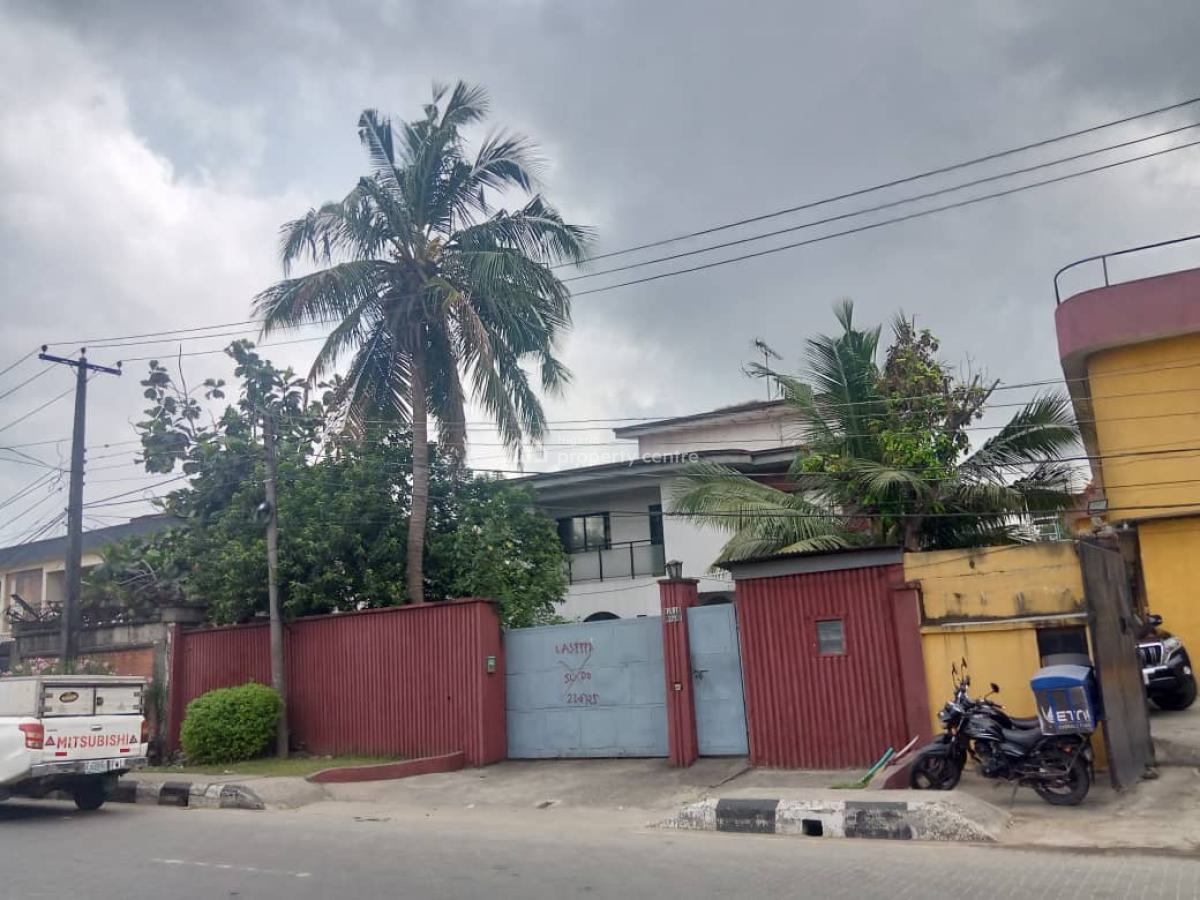 7 Bedroom Detached Duplex, Surulere, Lagos, Detached Duplex for Sale