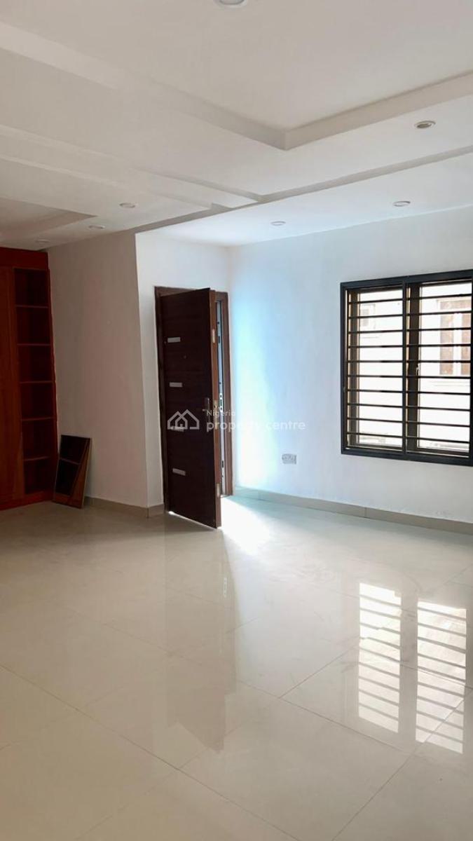 Premium 4 Bedrooms Maisonette with a Bq, Ikoyi, Lagos, Flat / Apartment for Rent