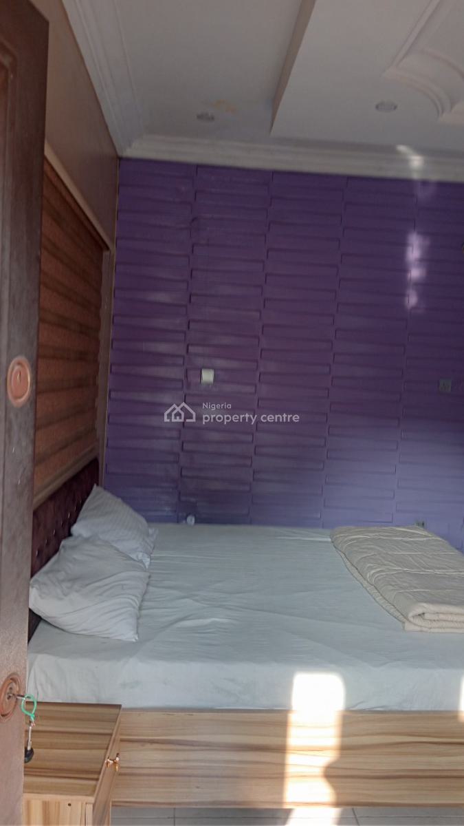 Massively Luxury Room Safe Content Upstairs Wardrobe and Kitchen Cabinet, Elesekan Road, Bogije, Ibeju Lekki, Lagos, Self Contain (single Rooms) for Rent