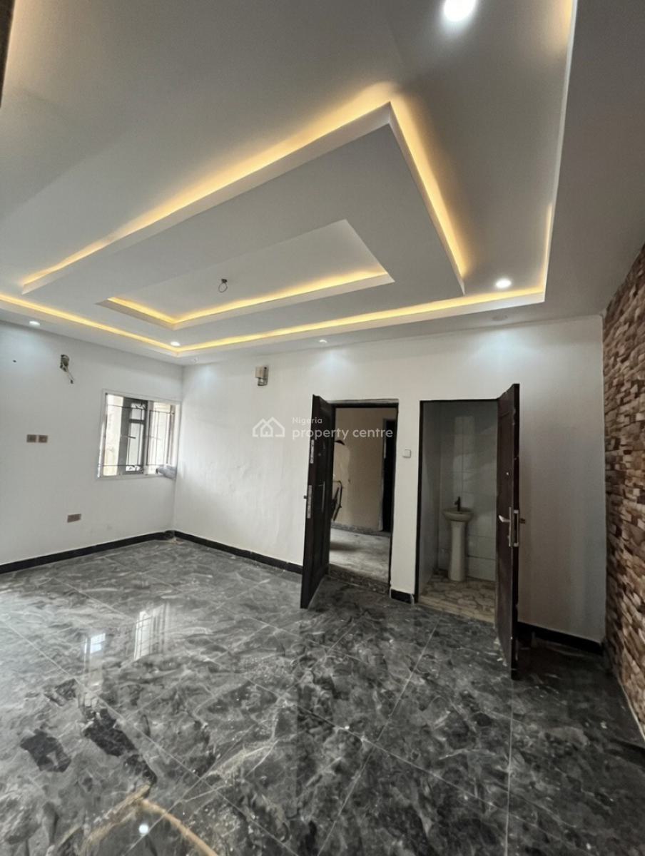 a Standard Room and Parlor, By Goodness Before Novare Shoprite, Lekki Phase 2, Lekki, Lagos, Mini Flat (room and Parlour) for Rent