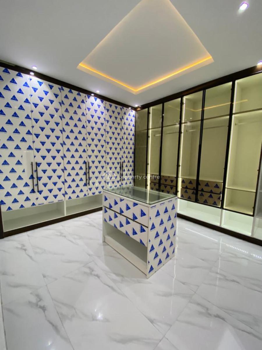 5 Bedroom Fully-detached Duplex with Bq, Ikota Villa, Ikota, Lekki, Lagos, Detached Duplex for Sale