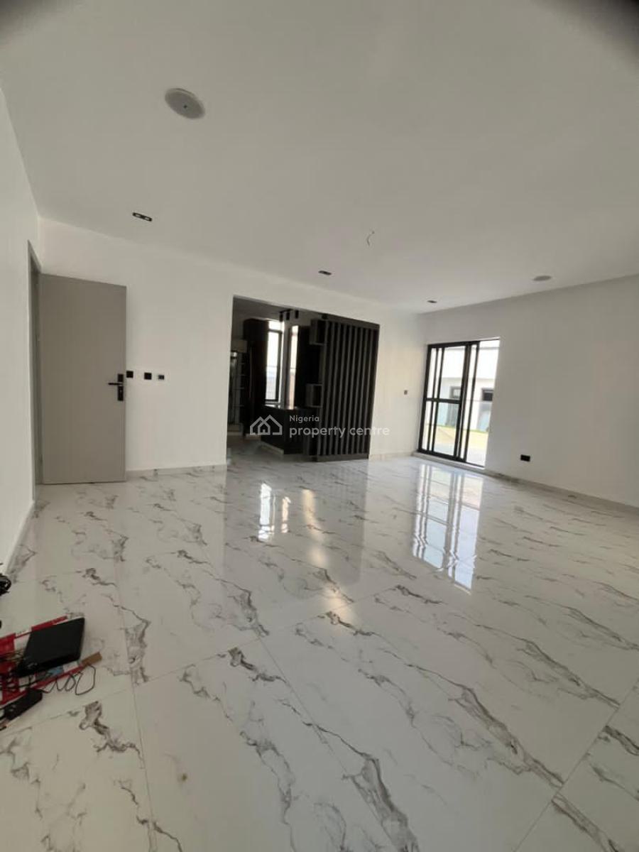 Grand 6-bedroom Fully Detached Duplex, Ikota, Lekki, Lagos, Detached Duplex for Sale