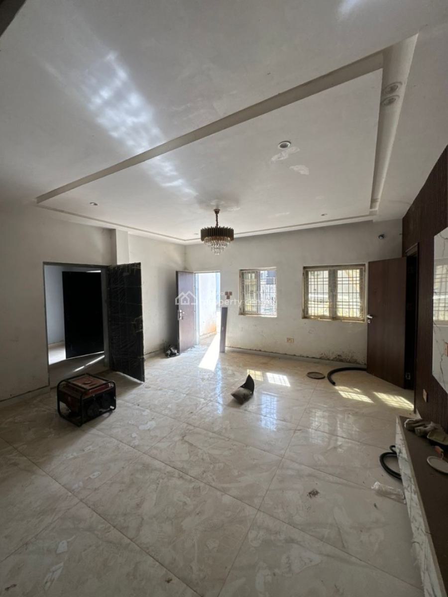 Luxury 3- Bedroom Apartment with Bq, Wuye, Abuja, Flat / Apartment for Rent