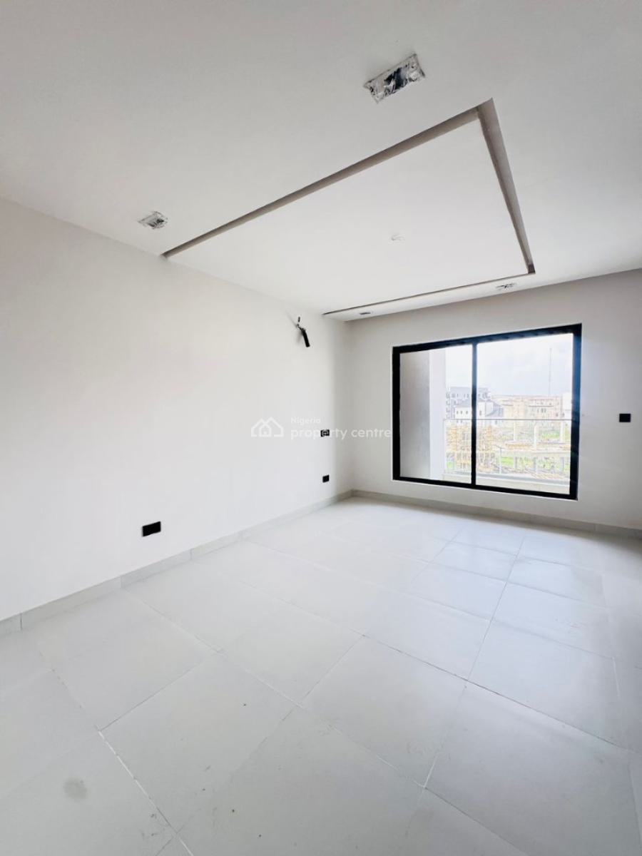 Spacious 4 Bedrooms Terraced Duplex with Swimming Pool, Lekki Phase 1, Lekki, Lagos, Terraced Duplex for Sale