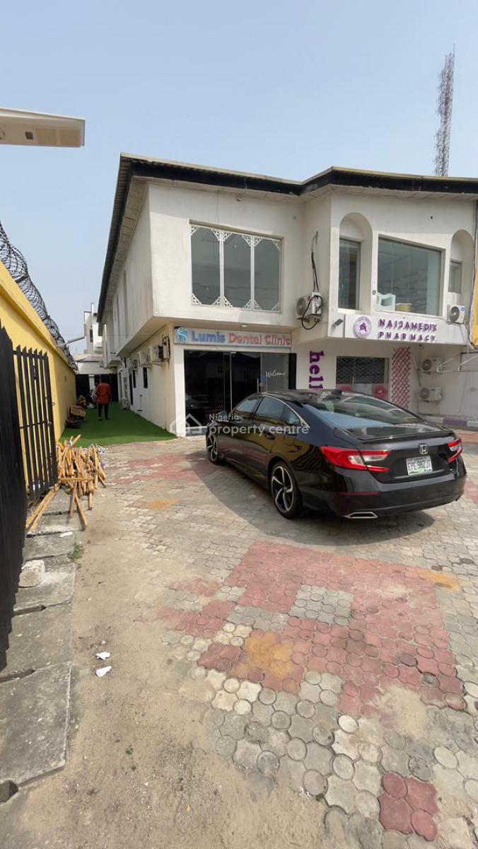 50sqm Upper Shop Space for Commercial Use, Lekki Phase 1, Lekki, Lagos, Shop for Rent