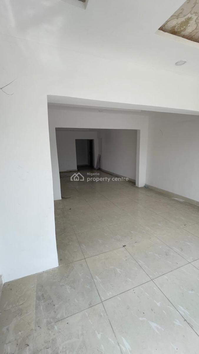 50sqm Upper Shop Space for Commercial Use, Lekki Phase 1, Lekki, Lagos, Shop for Rent