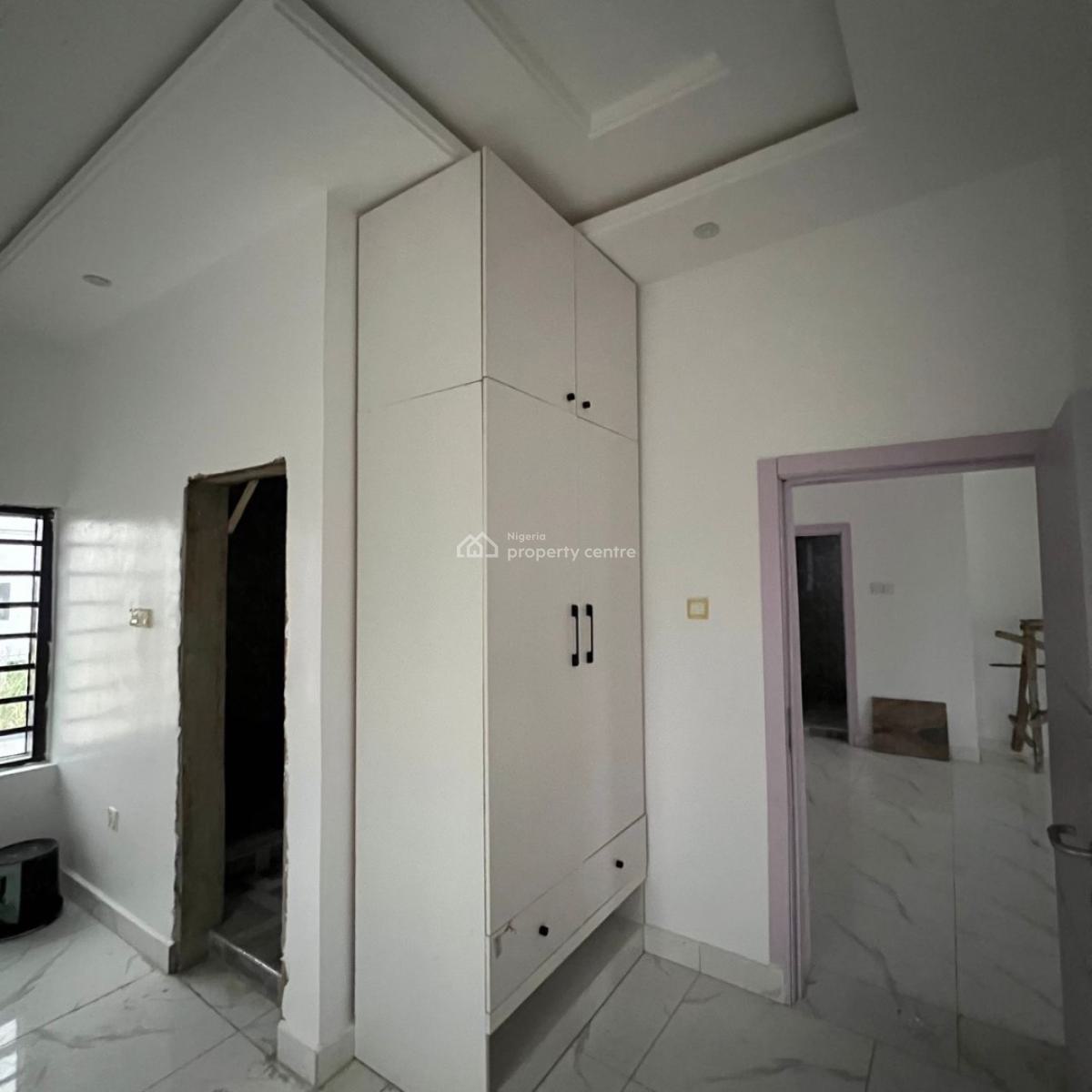 2 Bedroom Apartment, Beside Coastal Road, Ajah, Lagos, Flat / Apartment for Rent