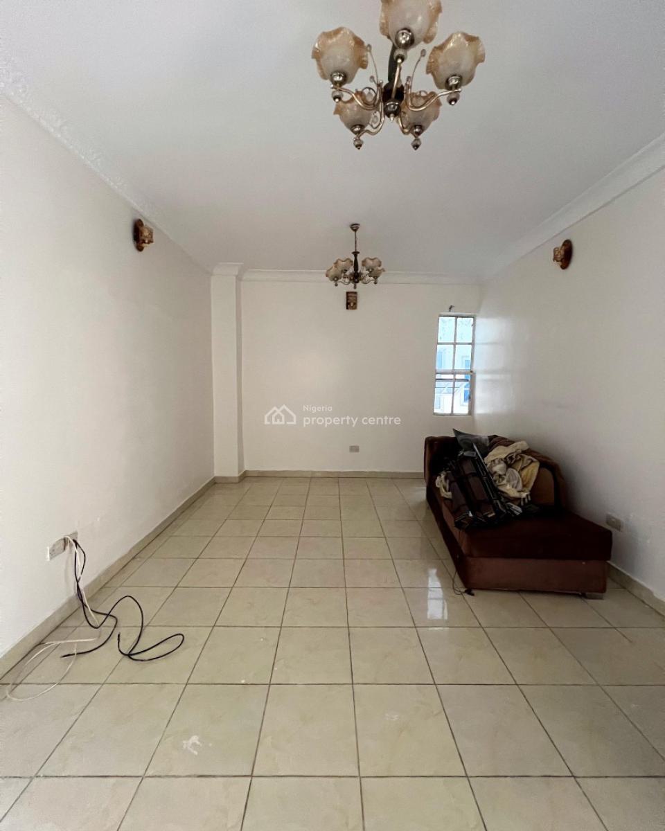 Spacious 2 Bedrooms Apartment, New Road Chevron, Lekki, Lagos, Flat / Apartment for Sale