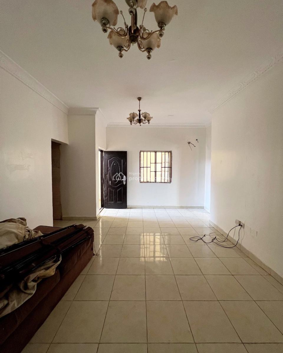 Spacious 2 Bedrooms Apartment, New Road Chevron, Lekki, Lagos, Flat / Apartment for Sale