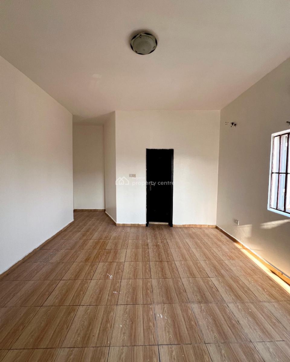 Spacious 2 Bedrooms Apartment, New Road Chevron, Lekki, Lagos, Flat / Apartment for Sale