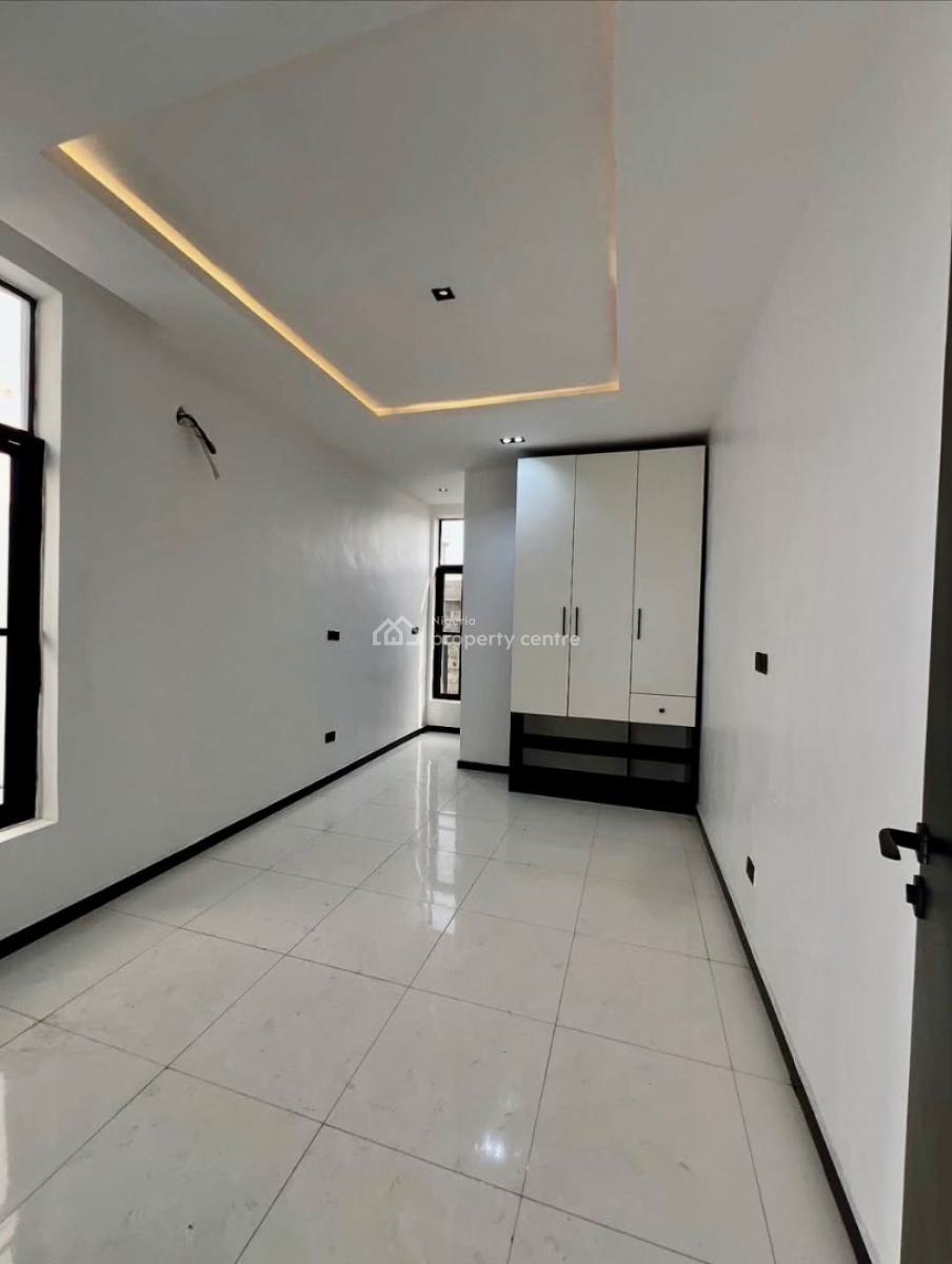 Elegant Design in Serene Surroundings, Ilasan, Lekki, Lagos, Semi-detached Duplex for Rent