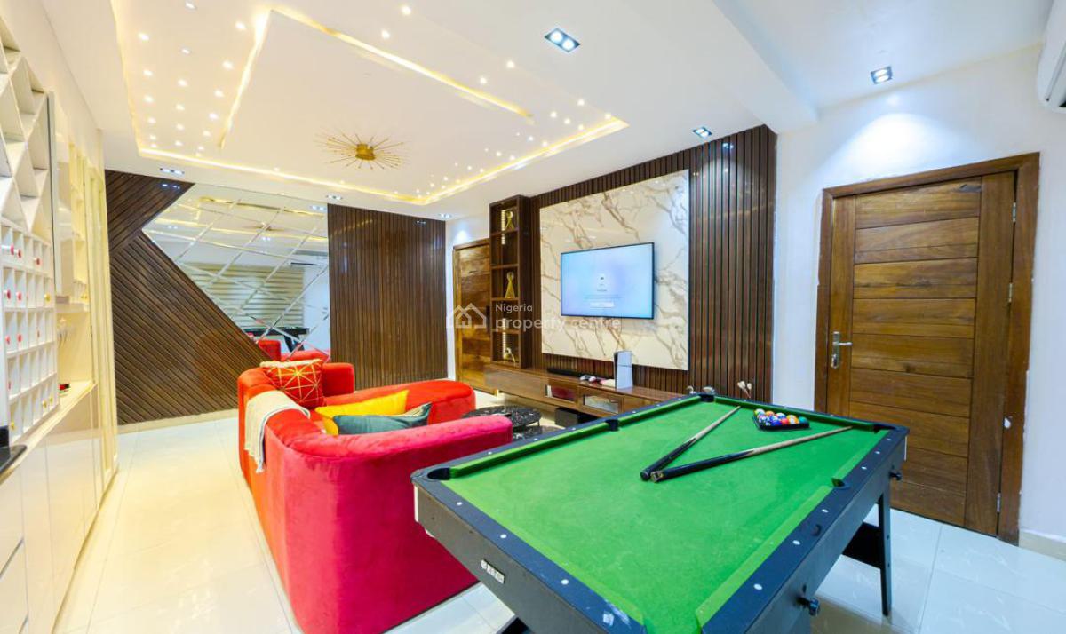 New Highrise 2 Bed with Ps5, Snooker Board and Pool, Ikate, Lekki, Lagos, Flat / Apartment Short Let