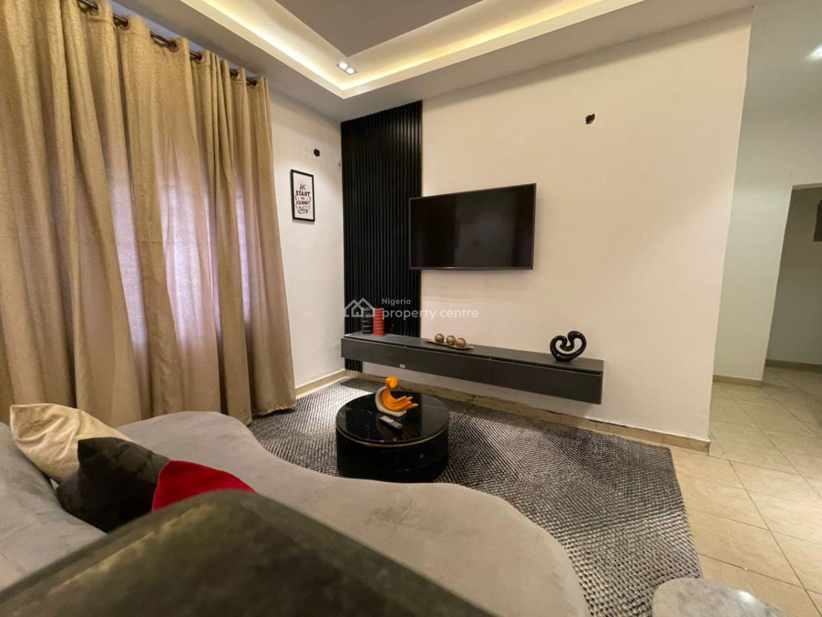 Furnished  1 Bedroom Apartment, Lekki Phase 1, Lekki, Lagos, Mini Flat (room and Parlour) for Rent
