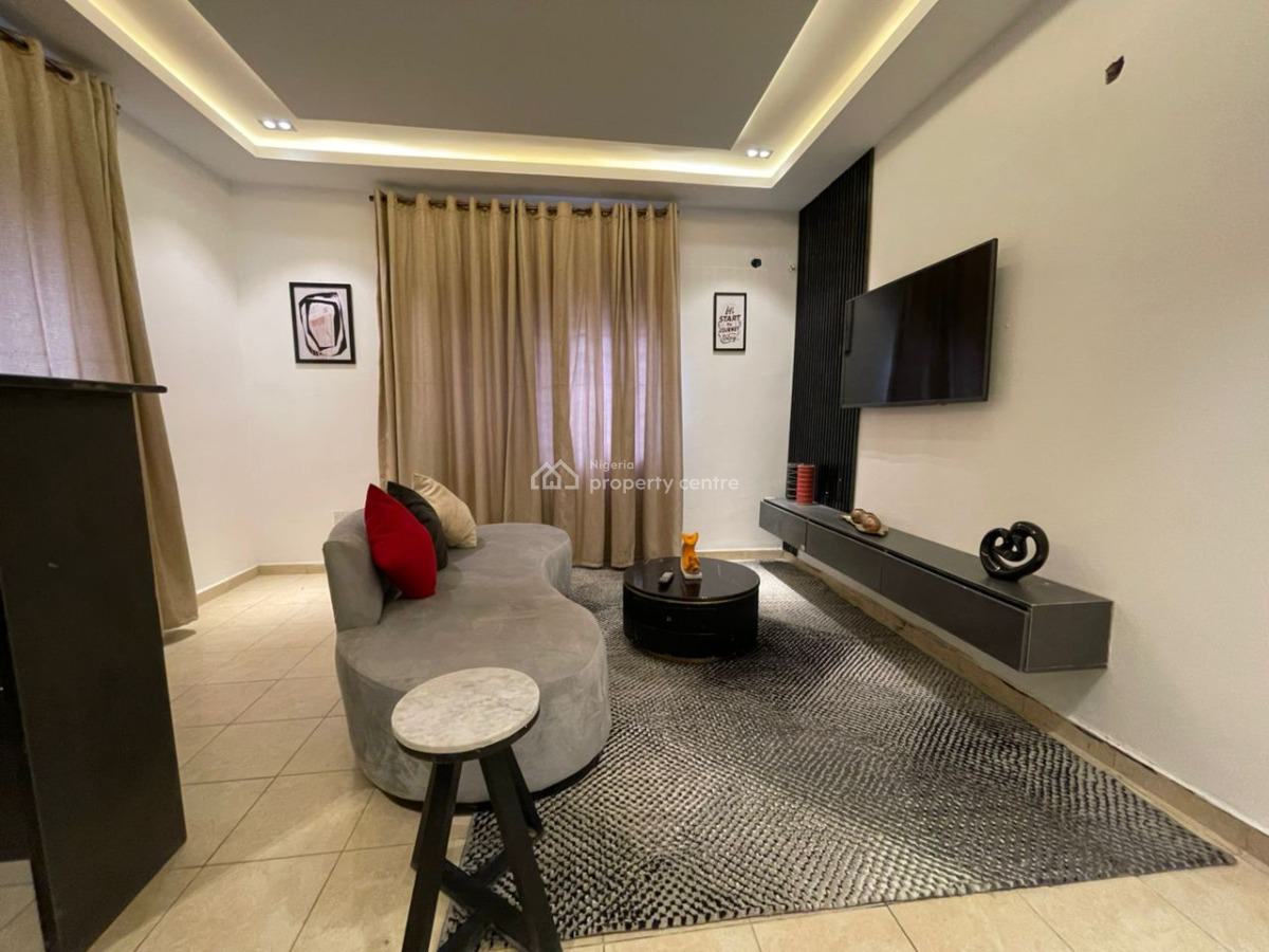 Furnished  1 Bedroom Apartment, Lekki Phase 1, Lekki, Lagos, Mini Flat (room and Parlour) for Rent