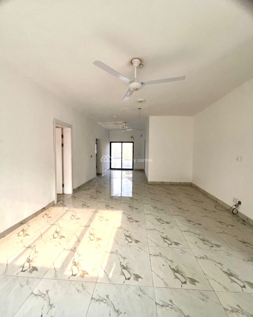 2 Bedroom Apartment, Ikota, Lekki, Lagos, Flat / Apartment for Sale