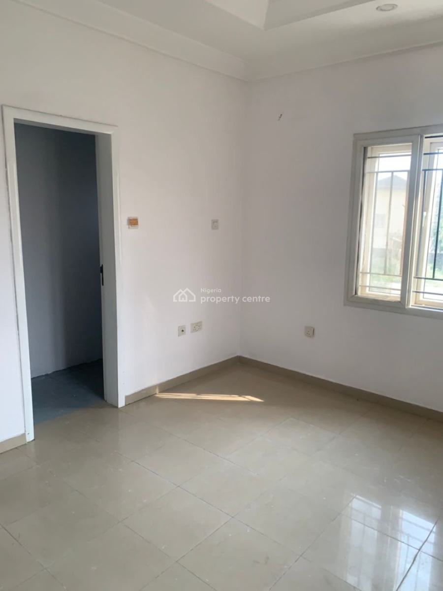 Spacious 55sqm Commercial Space on The 1st Floor, Lekki Phase 1, Lekki, Lagos, Commercial Property for Rent