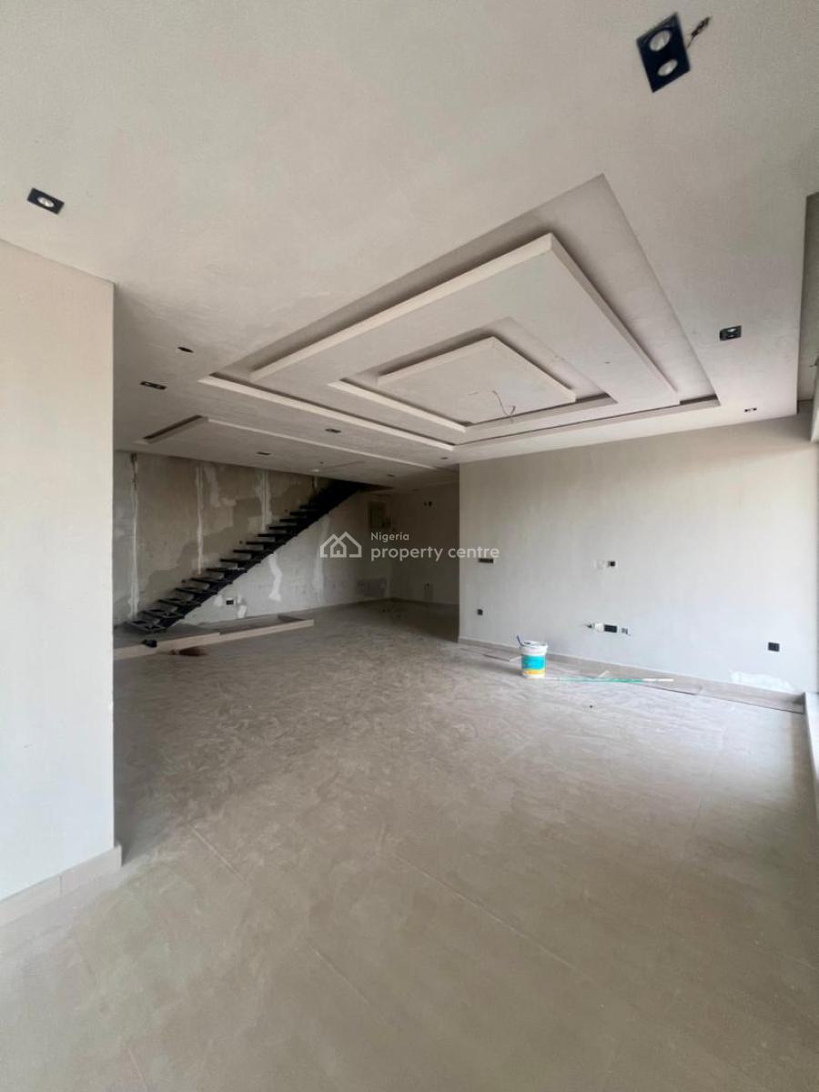 Exquisitely Finished 4-bedroom Maisonette, Ikeja Gra, Ikeja, Lagos, Flat / Apartment for Sale