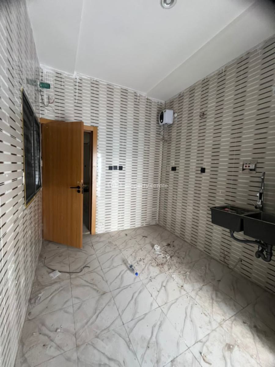 Stylish 4-bedroom Terraced Duplex with Bq, Ikota, Lekki, Lagos, Terraced Duplex for Sale