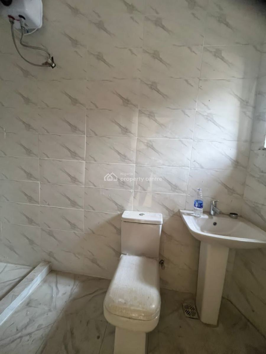 Stylish 4-bedroom Terraced Duplex with Bq, Ikota, Lekki, Lagos, Terraced Duplex for Sale