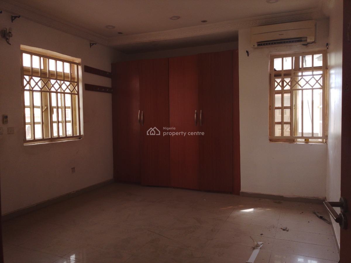 4 Bedroom Semi Detached Duplex with Bq Within an Estate, Mabushi, Abuja, Semi-detached Duplex for Rent