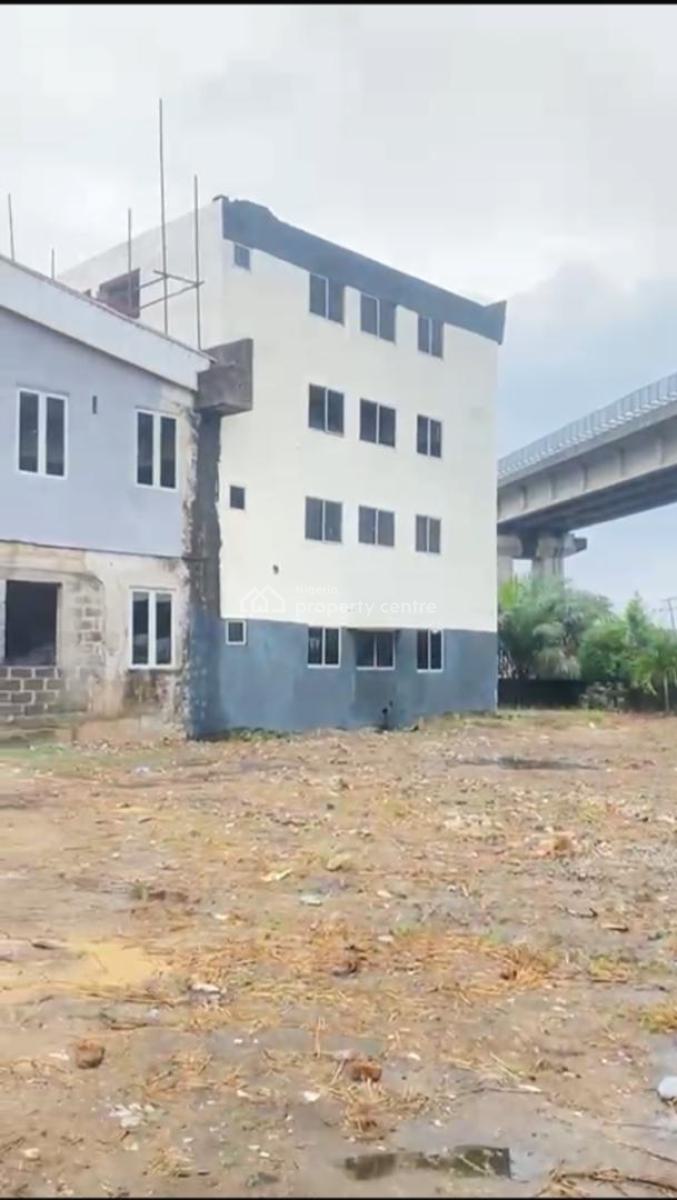 14,200 Sqft Self Compound Warehouse with Office Space Available, Iganmu, Lagos, Warehouse for Rent