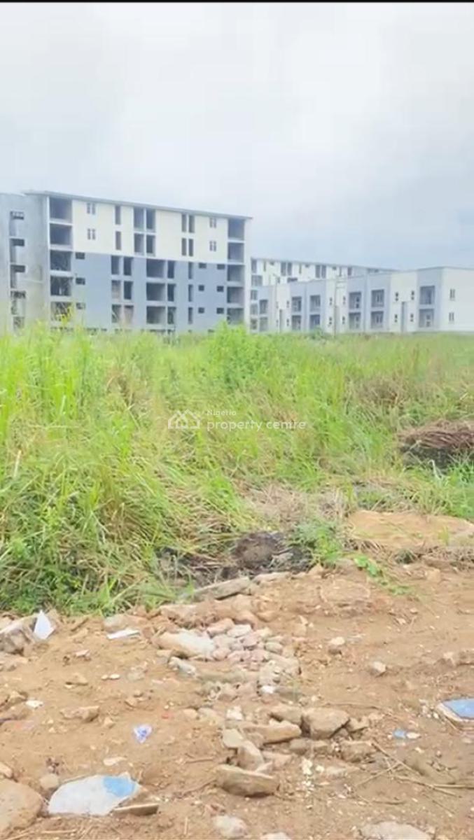 14,200 Sqft Self Compound Warehouse with Office Space Available, Iganmu, Lagos, Warehouse for Rent