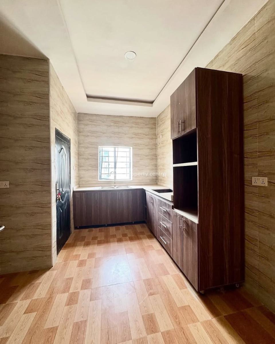 Serviced 3 Bedroom Apartment with a Bq, Orchid Road, Lekki, Lagos, Flat / Apartment for Sale