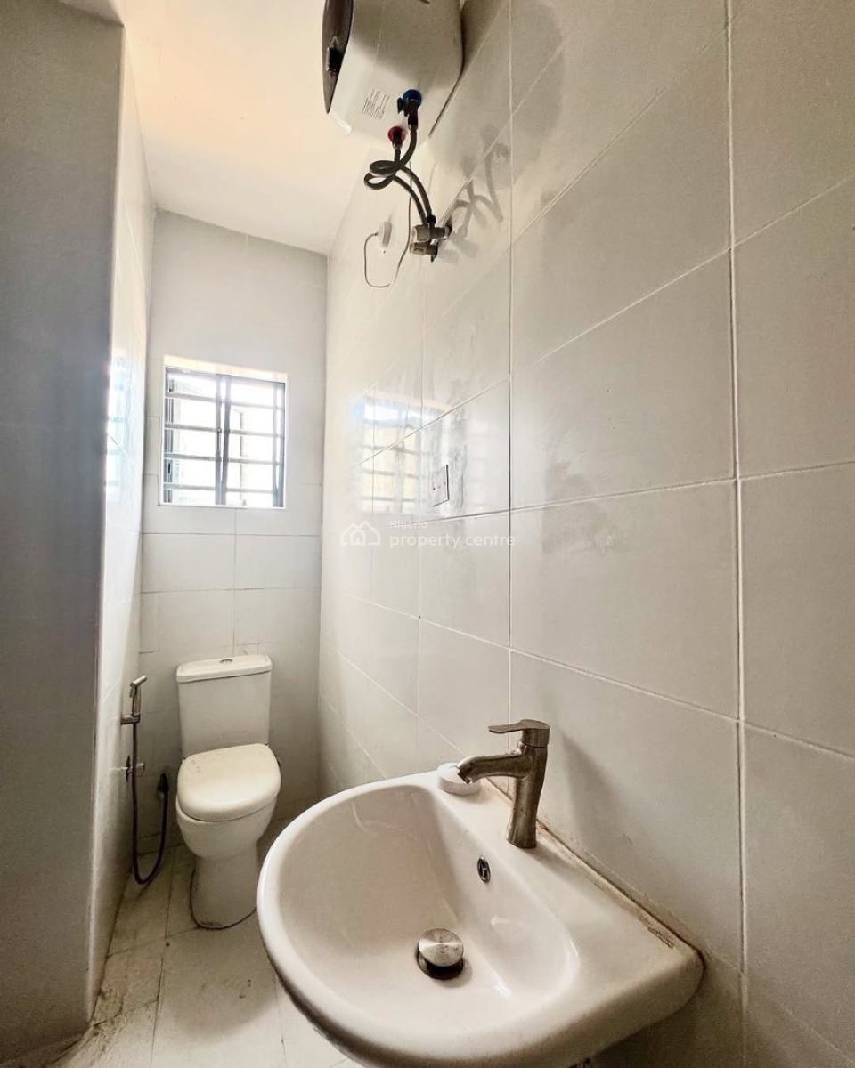 Serviced 3 Bedroom Apartment with a Bq, Orchid Road, Lekki, Lagos, Flat / Apartment for Sale