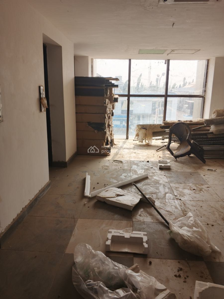 650sqm Open Office Space, Wuse 2, Abuja, Plaza / Complex / Mall for Rent